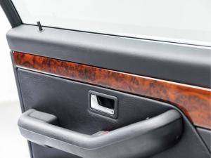 Audi V8 1990 года  (EU)